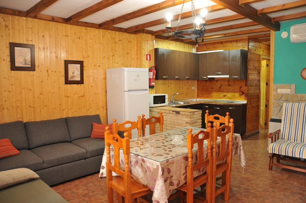 ארויו פריו Alojamientos Rural Tejerina מראה חיצוני תמונה